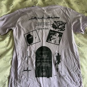 Women’s Small Post Malone T shirt